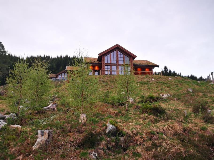 Cabin In Beautiful Surroundings At Harpefossen Nordfjordeid Exterior photo